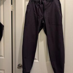 Lululemon ABC Men's Jogger Shorter Pants